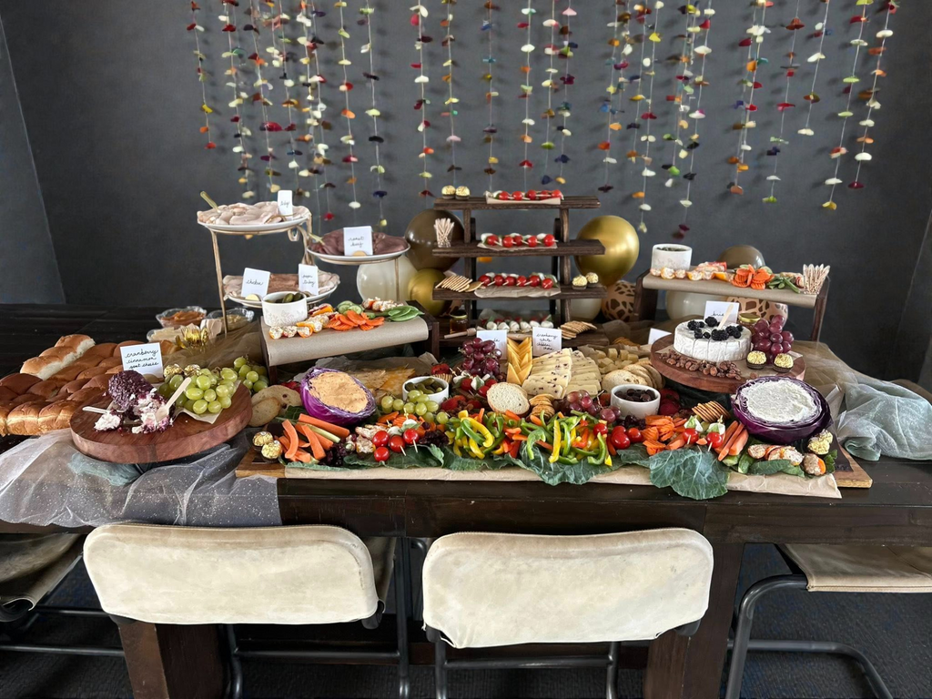 Multi-Dimensional Grazing Table